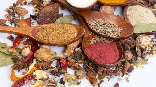 中药建立可溯源系统，发扬中药文化