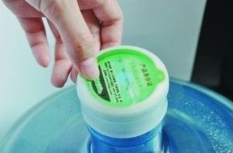 桶装水二维码茄子视频APP污片标签 桶装水二维码茄子视频APP污片标签微信营销及制作过程